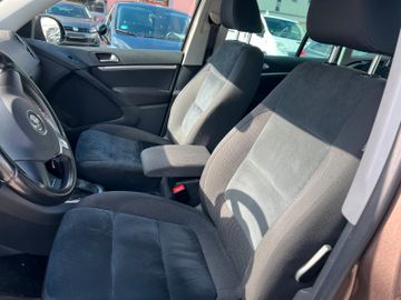 Volkswagen Tiguan - 10