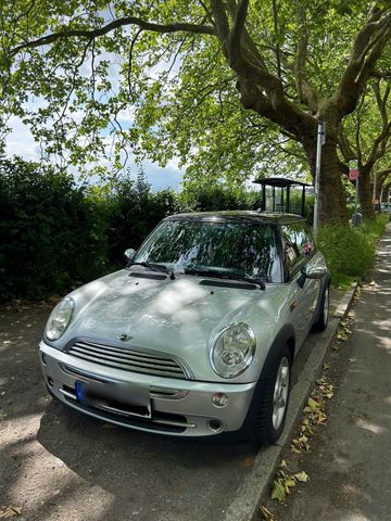 MINI Mini Cooper Silber 2004