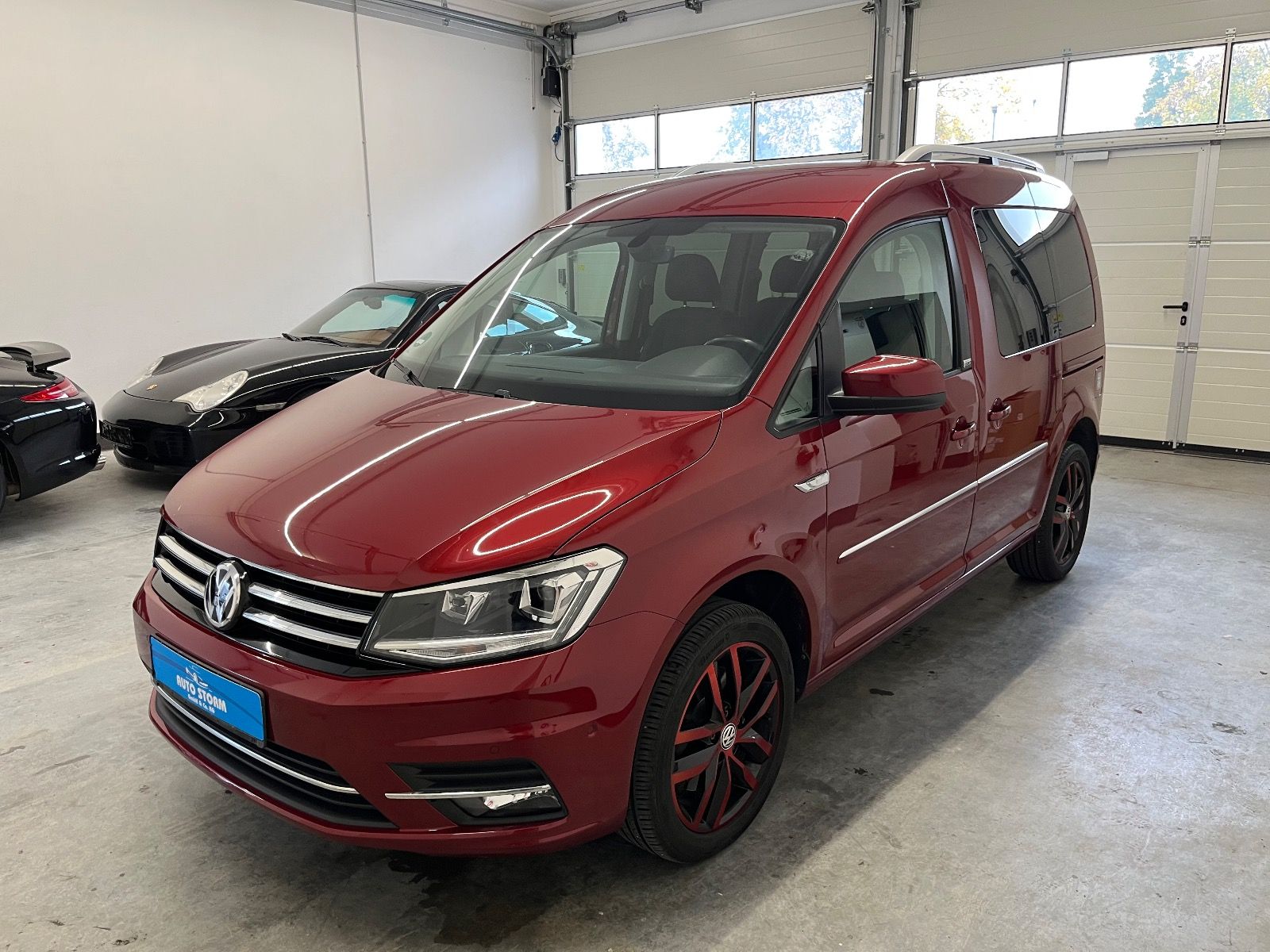 VW Caddy 2.0 TDI Generation Four*Navi*ACC*Xen*StHZ*