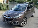 Hyundai ix35 5 Star Edition 2WD * Navi * 1 HAND - Hyundai ix35 Gebrauchtwagen in Frankfurt