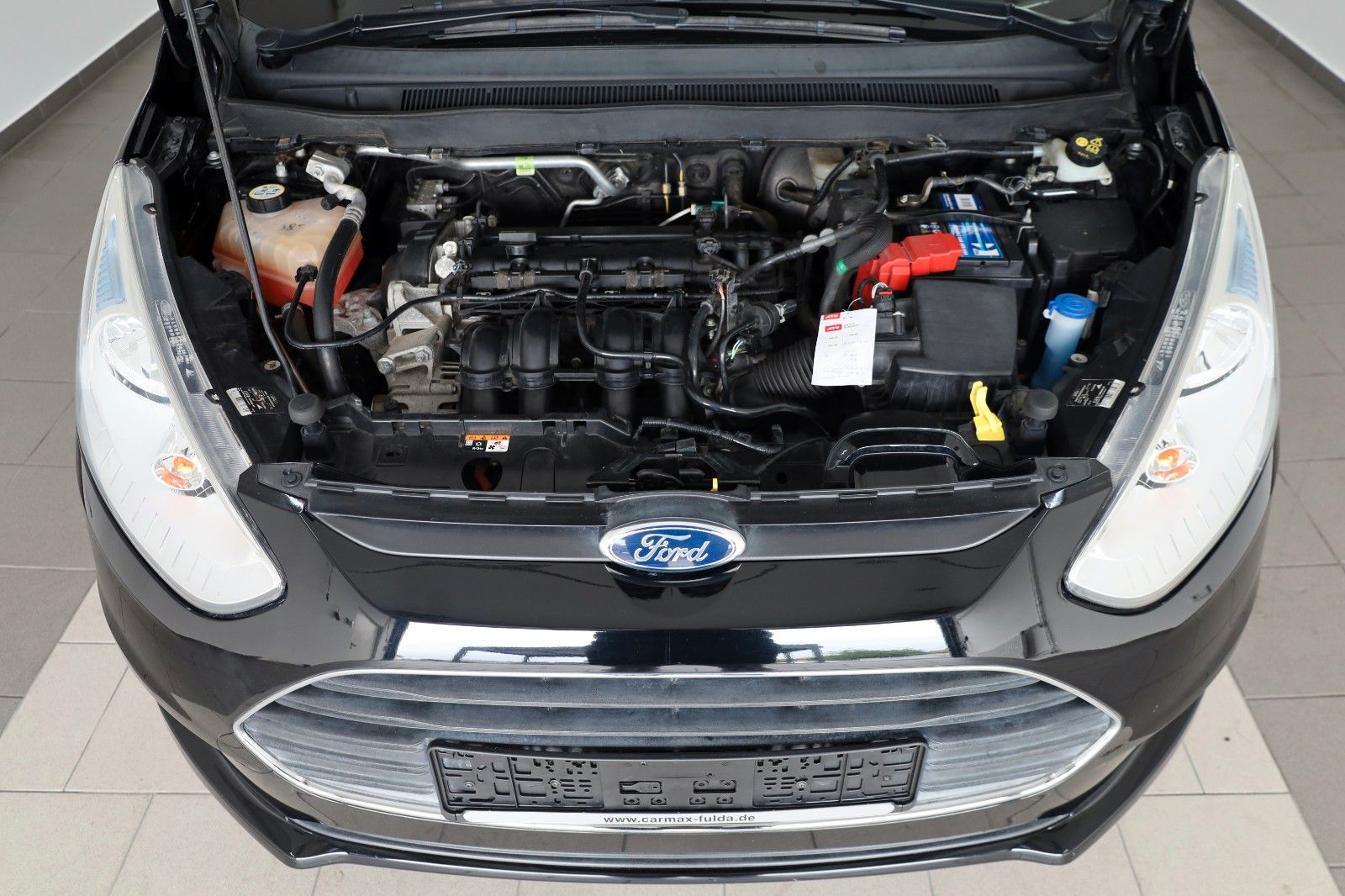 Fahrzeugabbildung Ford B-MAX Trend Cool & Sound-Paket 2 ,8-fach bereift