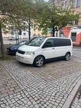 Volkswagen VW T5 Transporter - VW T5 Transporter in Dresden