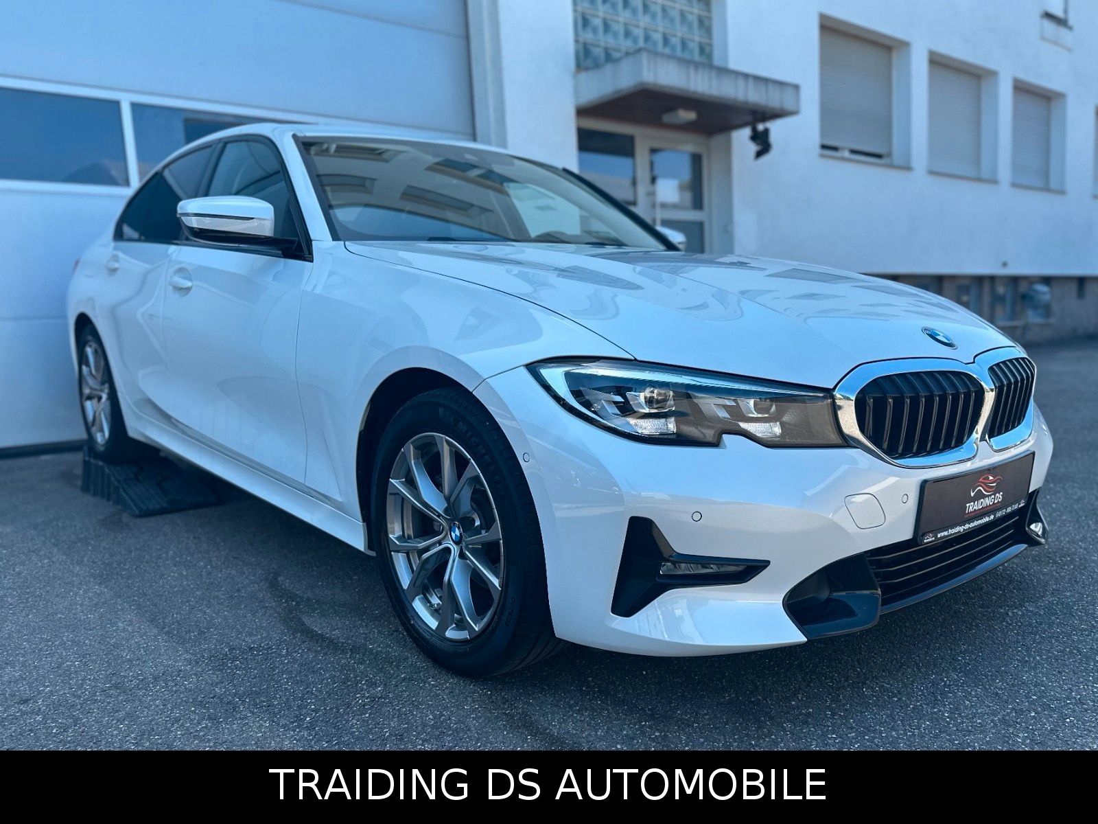 BMW 318i -Sport Line- | AMBIENETE | 5 JA. GARANTIE foto 9
