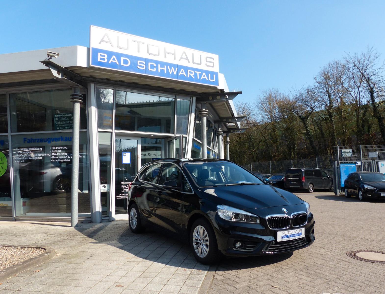 BMW 216i Active Tourer, Navigation, LED, Sitzhzg uvm