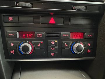 Audi A6 Avant 3.0 TDI quattro *Sline*BiXenon*AHK*