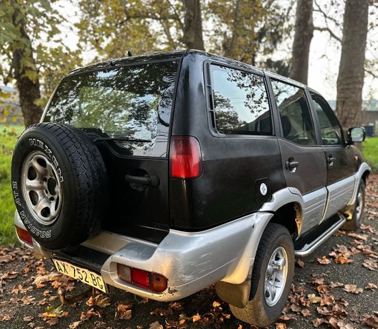 Nissan Terrano II Terrano II 2.7 Tdi 5 porte Lux