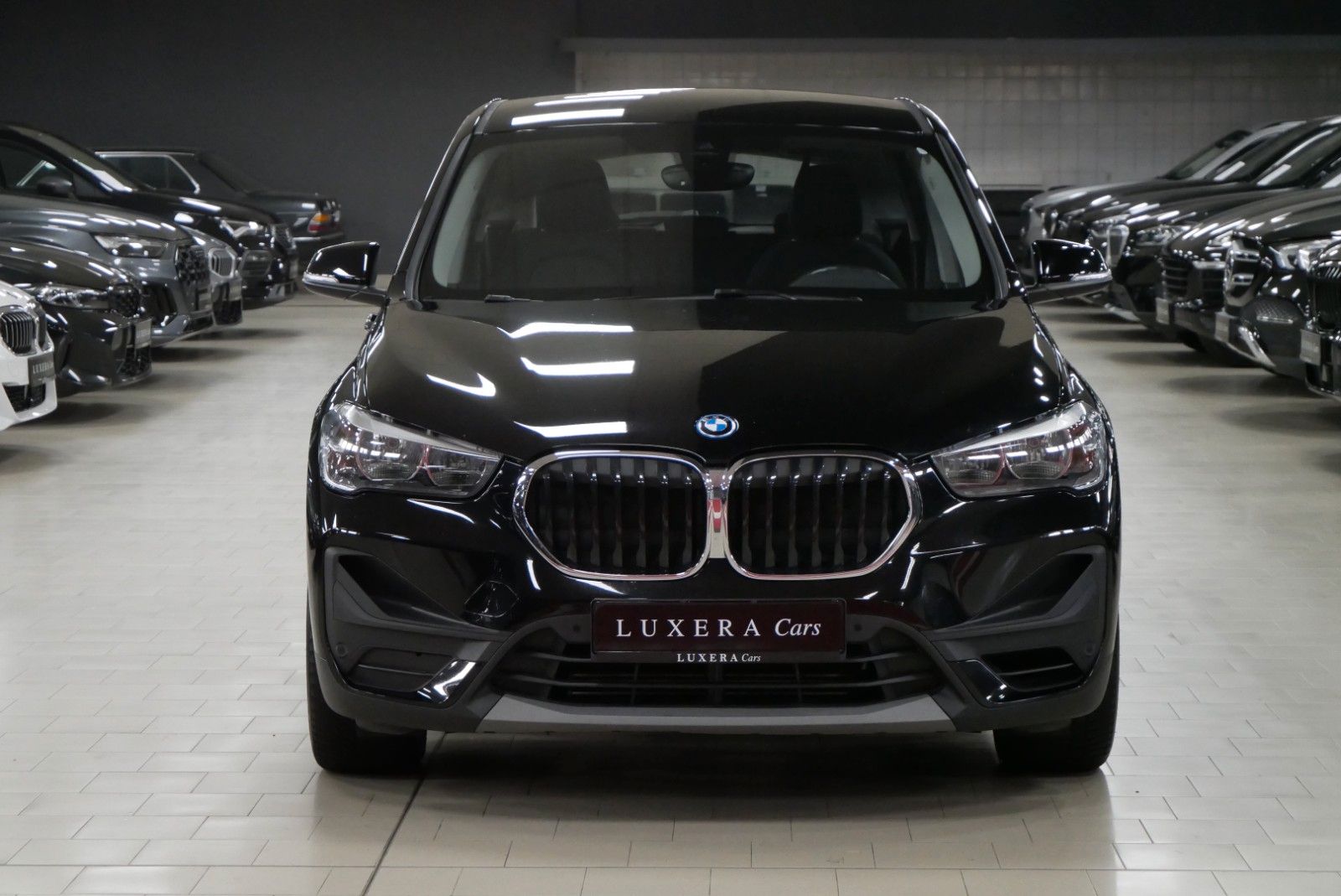 BMW X1 xDrive 25e Advantage AHK SHZ PDC foto 3