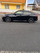 BMW 220 Gran Coupé - schwarze BMW 220 Gran Coupé