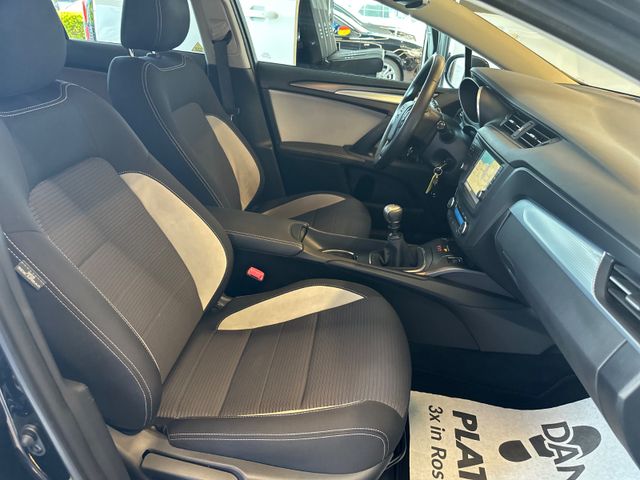 Toyota Avensis Kombi Edition