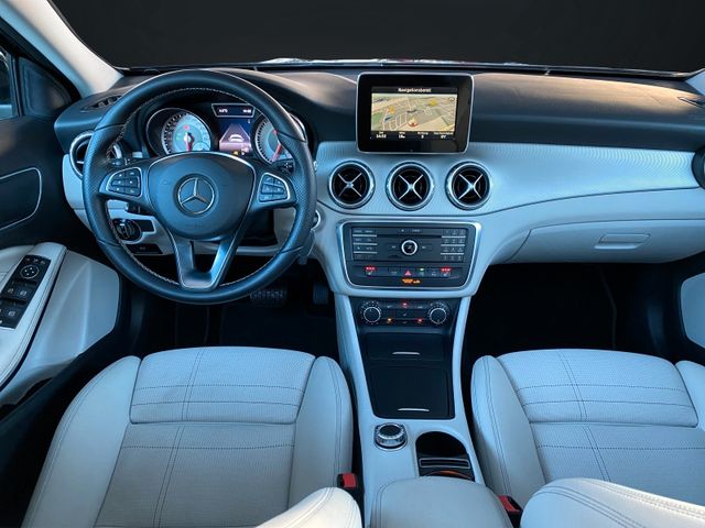 Mercedes-Benz GLA 180