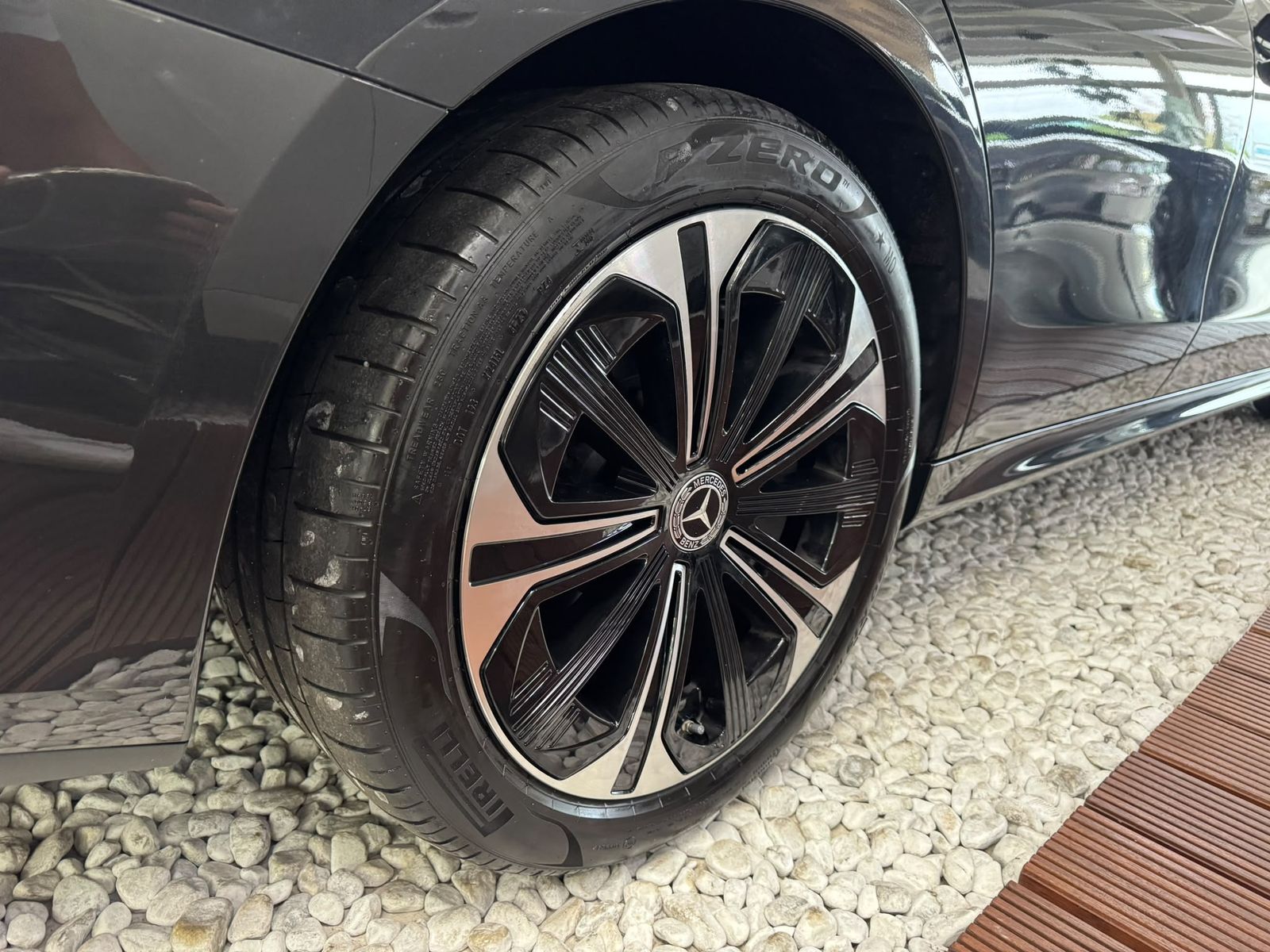 Mercedes-Benz E 300e Avantgarde Spurwechsel 360° foto 7