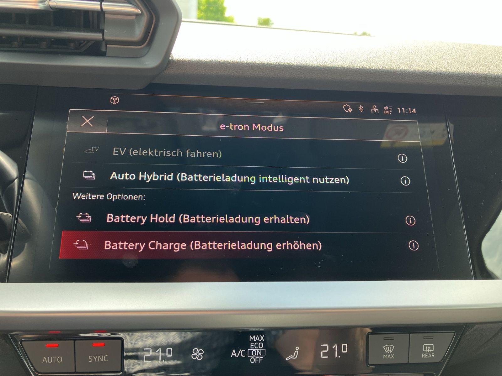 Fahrzeugabbildung Audi A3 Sportback 40 TFSI e S tronic LED DAB EPH SH N