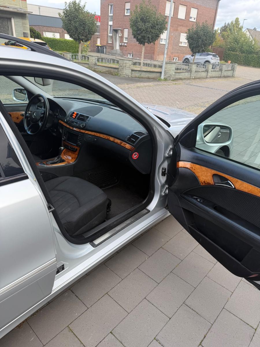 Mercedes-Benz E280 2008 — photo 8