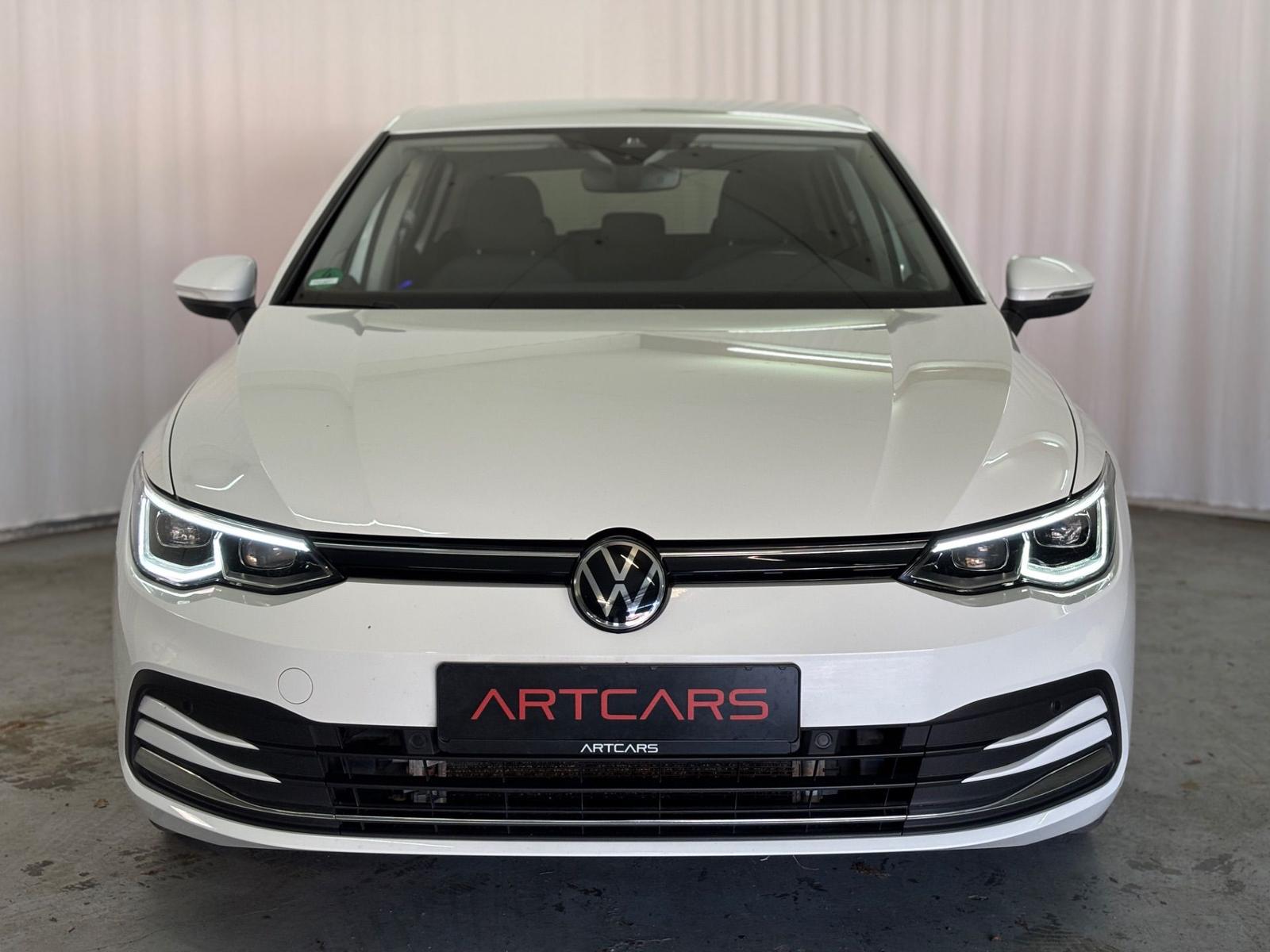 Volkswagen Golf VIII 2.0 TDI Style AHK IQ LIGHT KAMERA