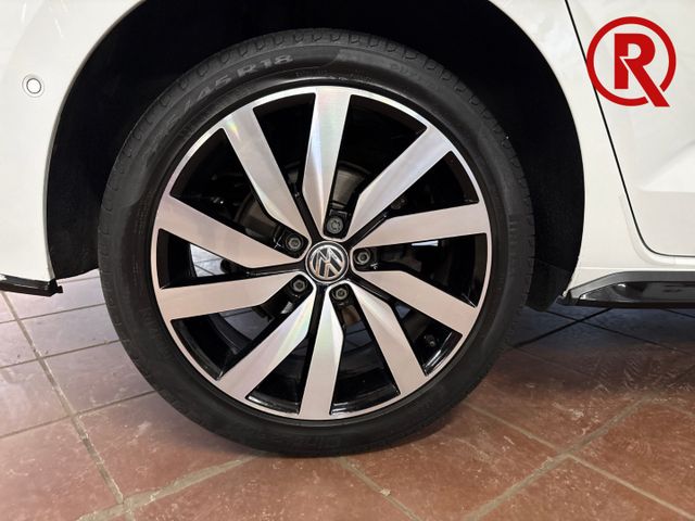 Touran Highline 1.4 TSI Parklenkass. ACC Keyless