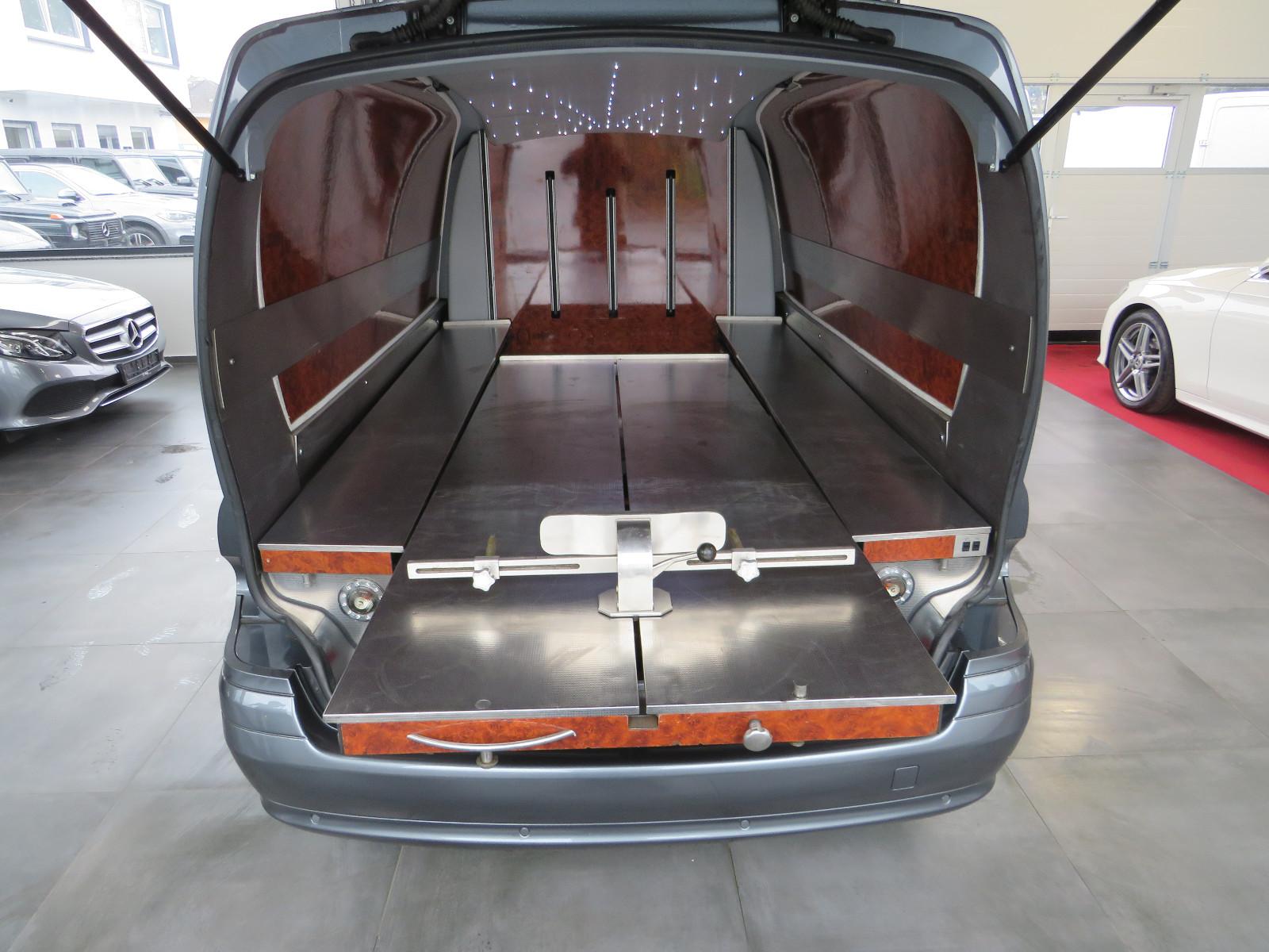 Mercedes-Benz BINZ Bestattungswagen / Leichenwagen