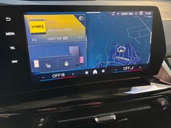 Fahrzeugabbildung BMW 218i Active Tourer M Sport -- AHK/HeadUp/Innovat