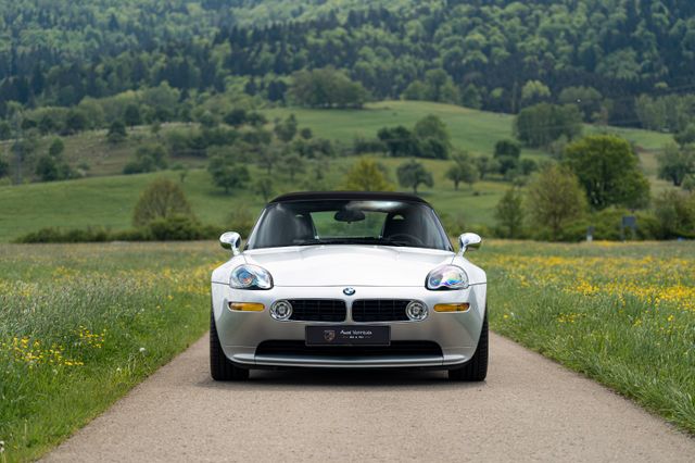 BMW Z8 4.9