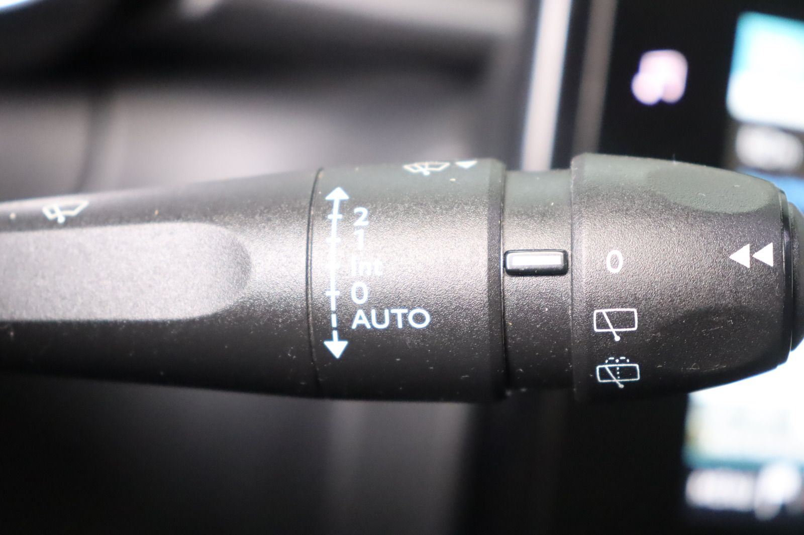 Fahrzeugabbildung Citroën C3 * LED * Navi * Keyless * 8-fach