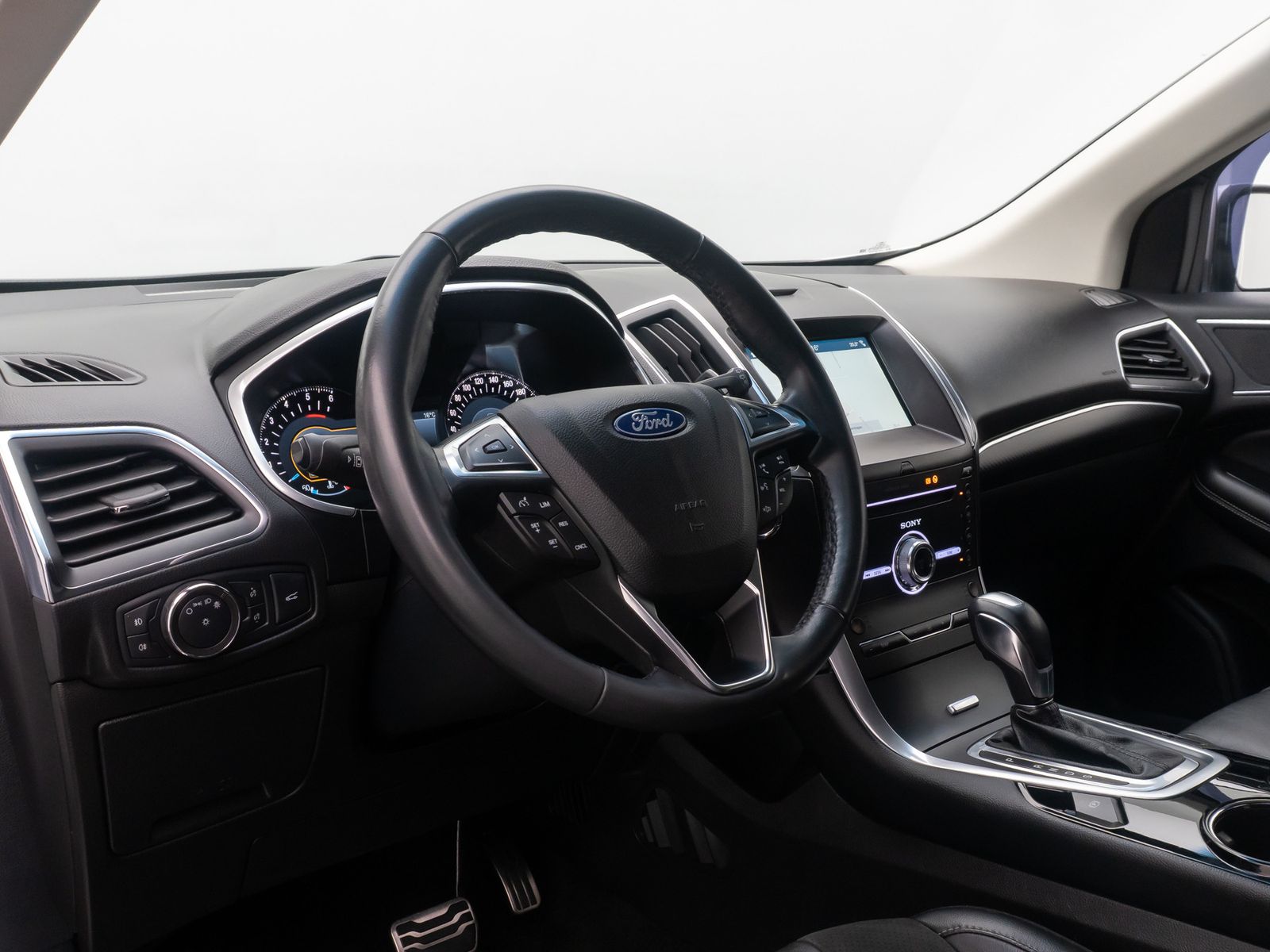 Fahrzeugabbildung Ford Edge ST-Line 4x4 Kamera HiFi Komfort Memory 20"