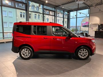 Ford Tourneo Courier Titanium Automatik AHK