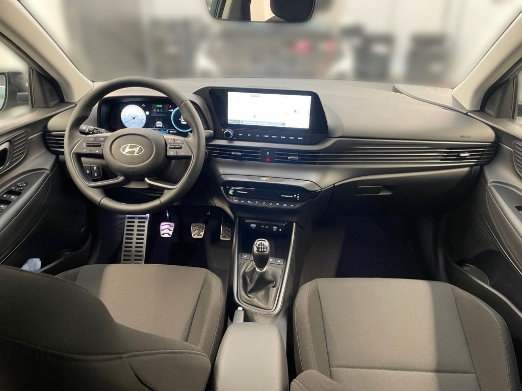 Fahrzeugabbildung Hyundai BAYON FL (MY25) 1.0 T-GDI (100 PS) 6-MT 2WD Prim