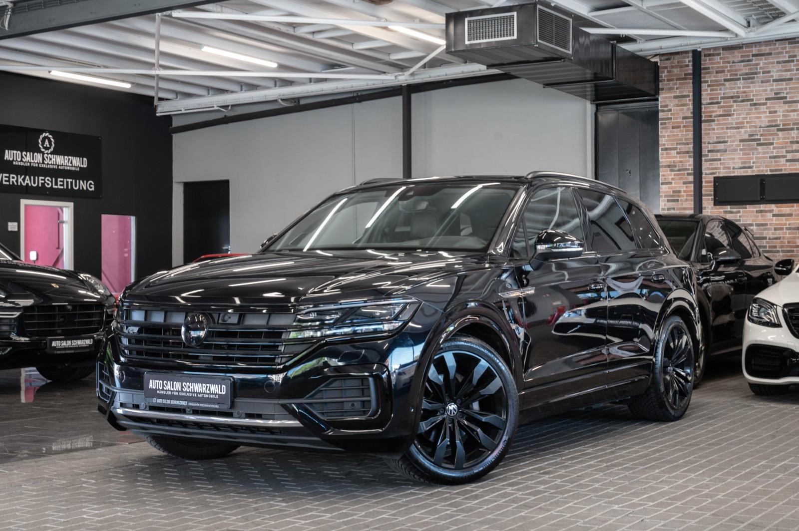Volkswagen Touareg 3.0 TDI 4M|R-LINE|DYNAUDIO|PANO|ACC|AHK