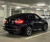 BMW X6 xDrive40d - erste Hand, Vollausstattung! 