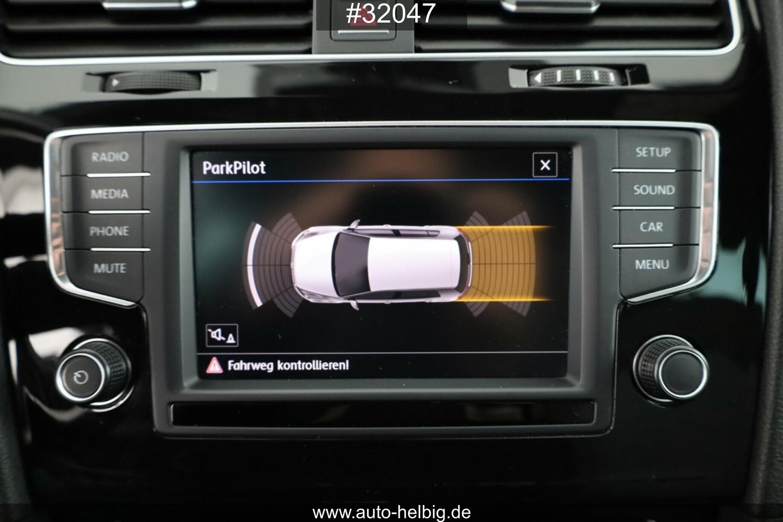 Volkswagen Golf VII Lim.  1.4 TSI Highline #R-Line#Bi-Xenon