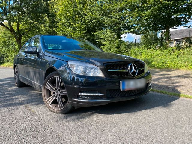 Mercedes-Benz Mercedes C- Klasse 220 CDI W204 Autom. Xen...