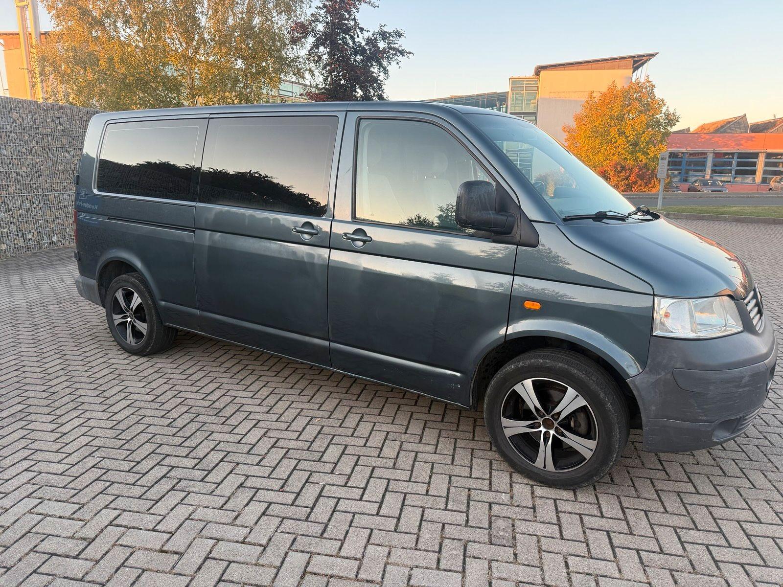 Volkswagen T5 Transporter