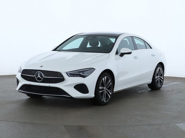 Mercedes-Benz CLA 180 Coupe / Panorama / FACELIFT / MY2024