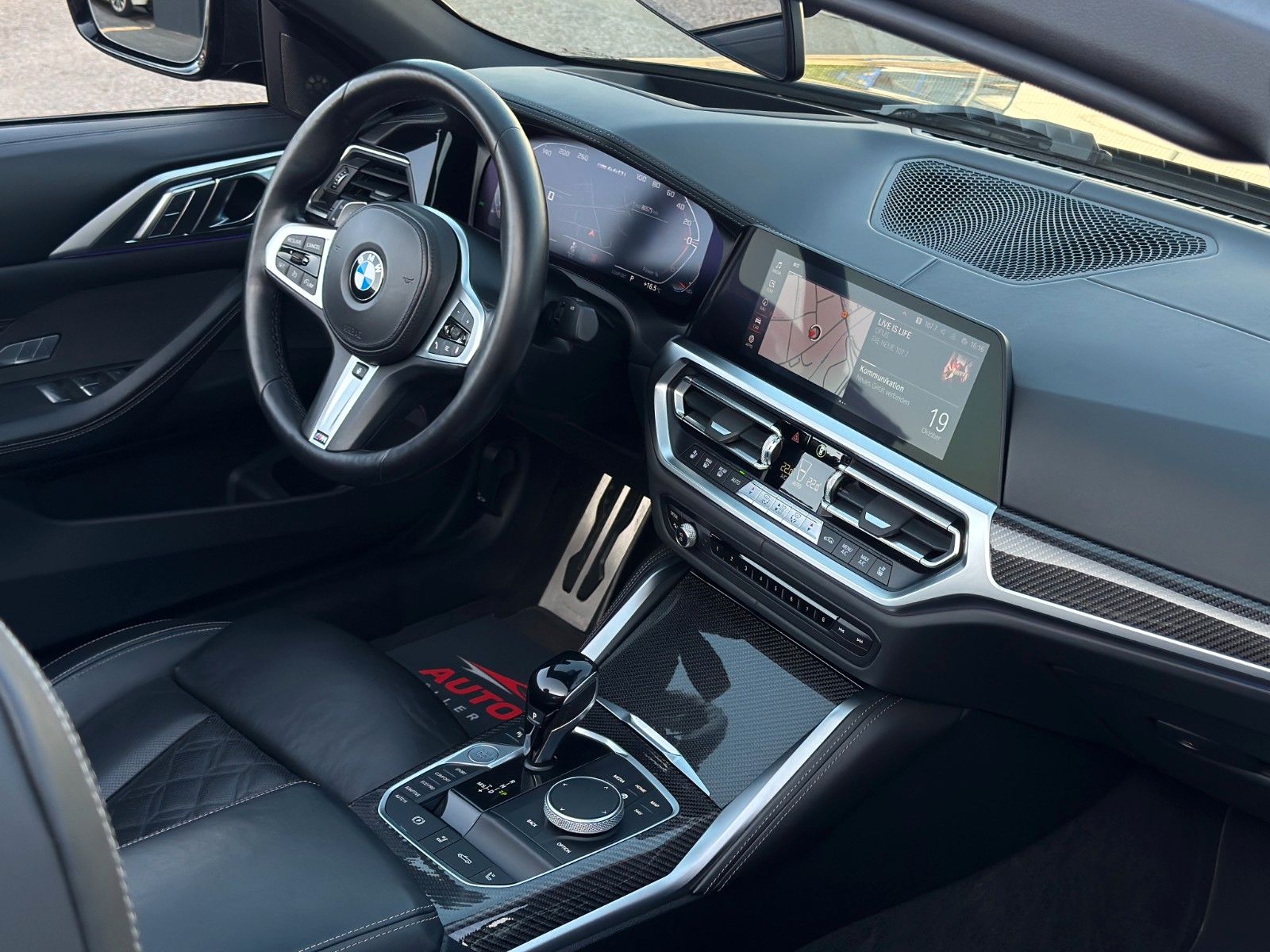 Fahrzeugabbildung BMW M440i Cabrio 360° H&K HD Laser Adap. Shad. Carb.