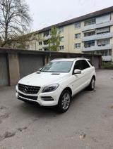 Mercedes-Benz ML 350d Mercedes SUV - Mercedes-Benz ML 350 in Herne