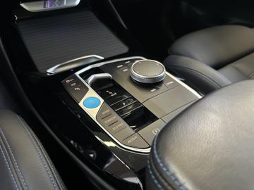 صورة مصغرة 27 لـ 2023 BMW IX3