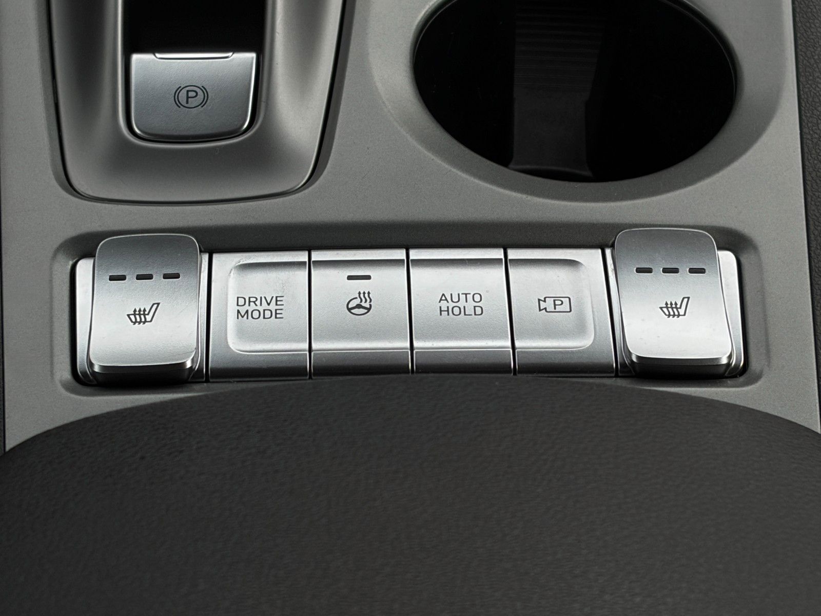 Fahrzeugabbildung Hyundai KONA E Edition 30+ SHZ LHZ LKA ACC KRELL CarPlay