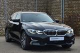 BMW 320 3 Touring 320 d xDrive Luxury Line - BMW: D