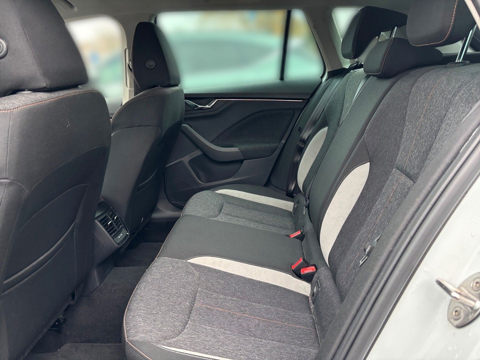 Fahrzeugabbildung SKODA Kamiq Style