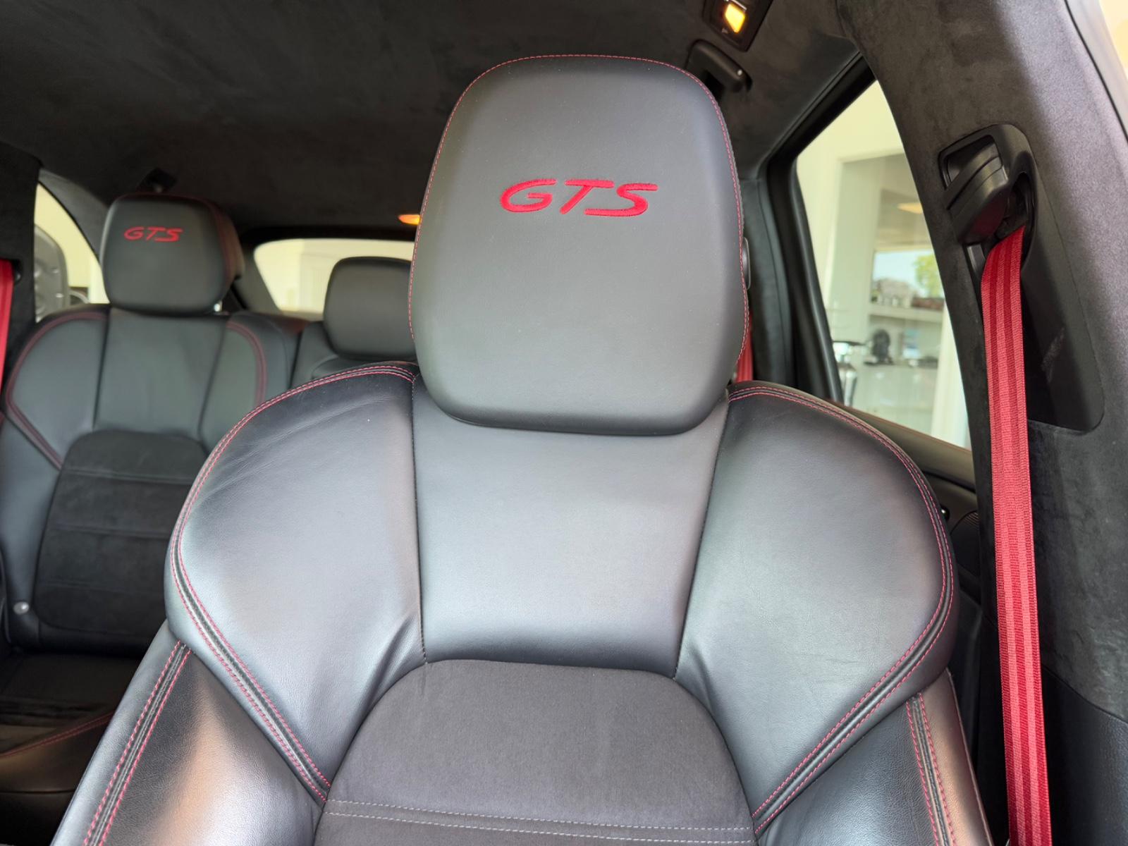 Porsche Cayenne GTS Navi Klimaauto AHK Alcantara