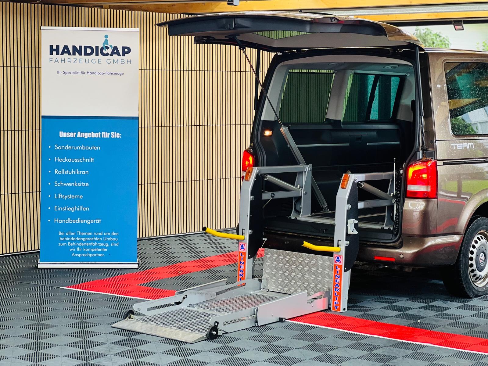 Volkswagen T5 Multivan Team Behindertengerecht-Rampe