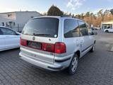 Volkswagen Sharan 1.9 TDI Cruise AHK*RFK*7SITZER - gebrauchte VW Sharan aus dem Jahr 2003