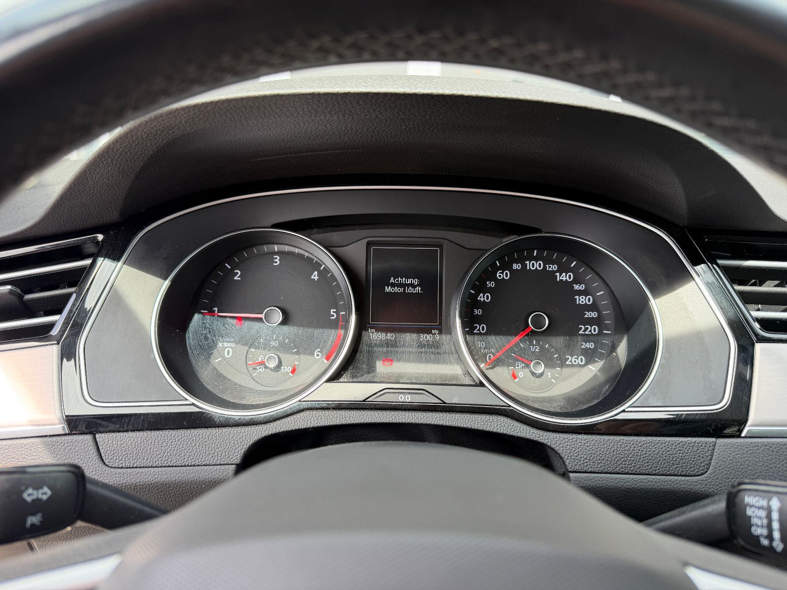 Fahrzeugabbildung Volkswagen Passat 2.0 HIGHLINE /KAMERA/MASSAGE/SHZ/LED/NAVI