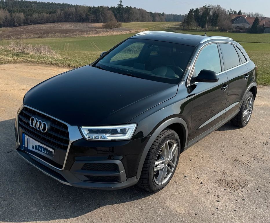 Image of Audi Q3