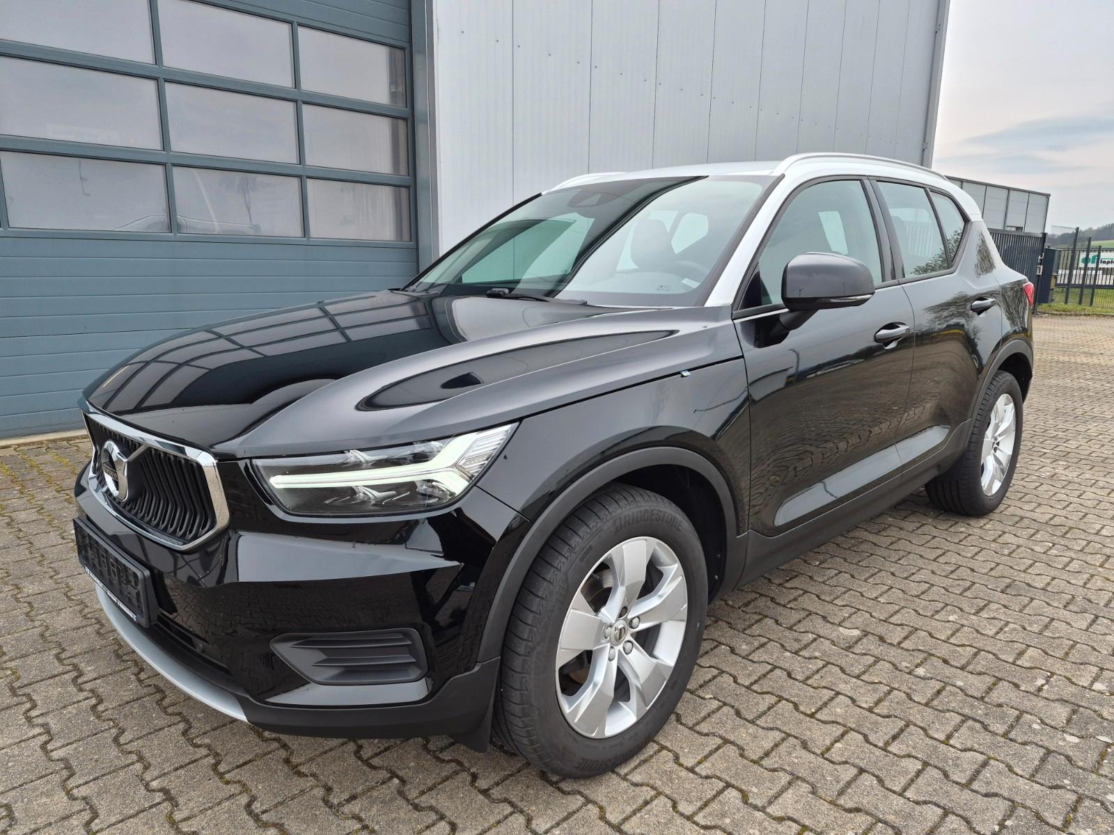 Volvo XC 40 XC40 Momentum 2WD 1.Hand
