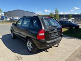 Kia Sportage EX 4WD 2. HAND/8 FACH BEREIFT/KLIMAAUT. - gebrauchte Kia Sportage aus dem Jahr 2007