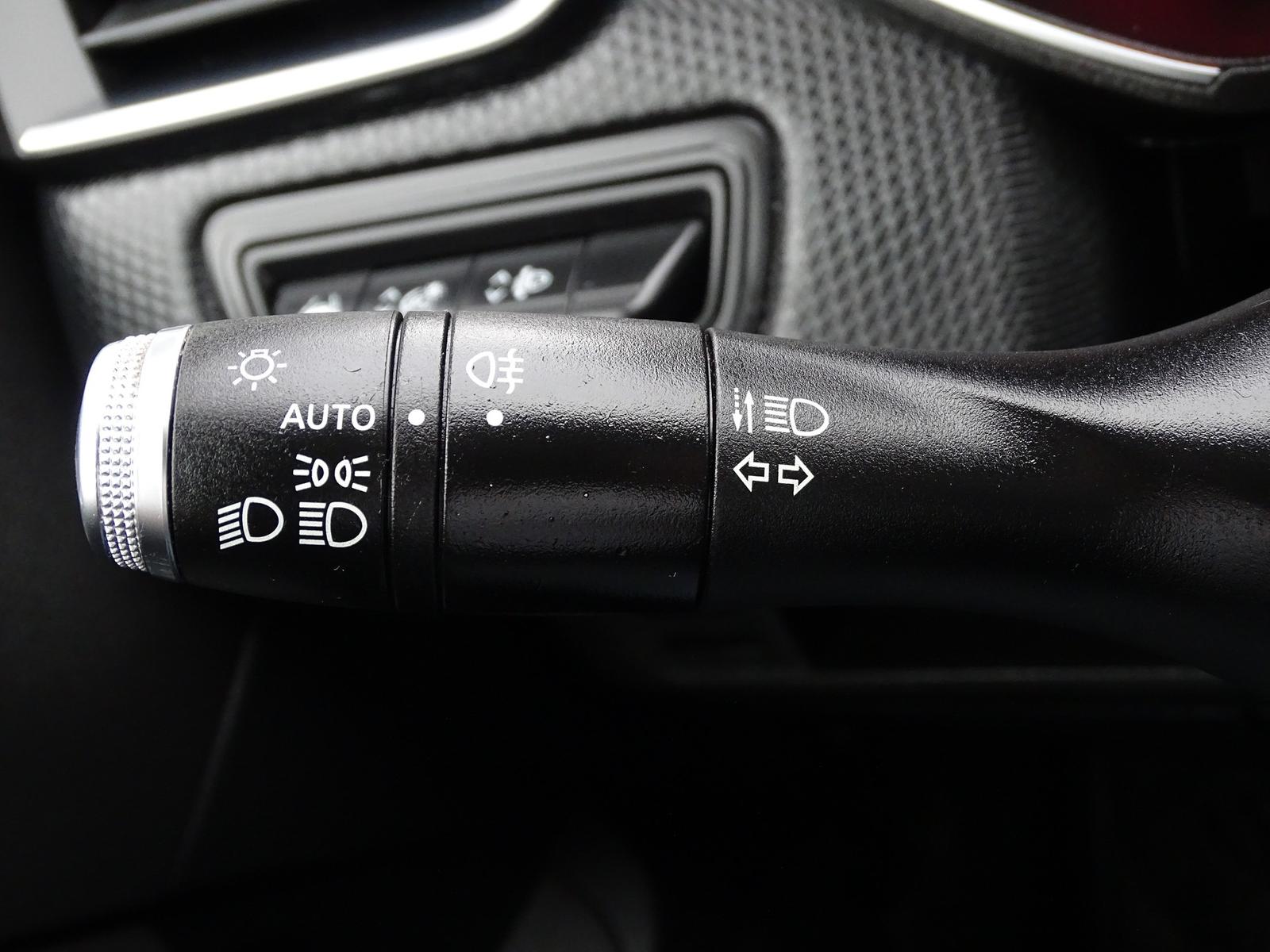 Renault Clio 1.0 TCE Experience LED Standheizung Keyless, миниатюра 18