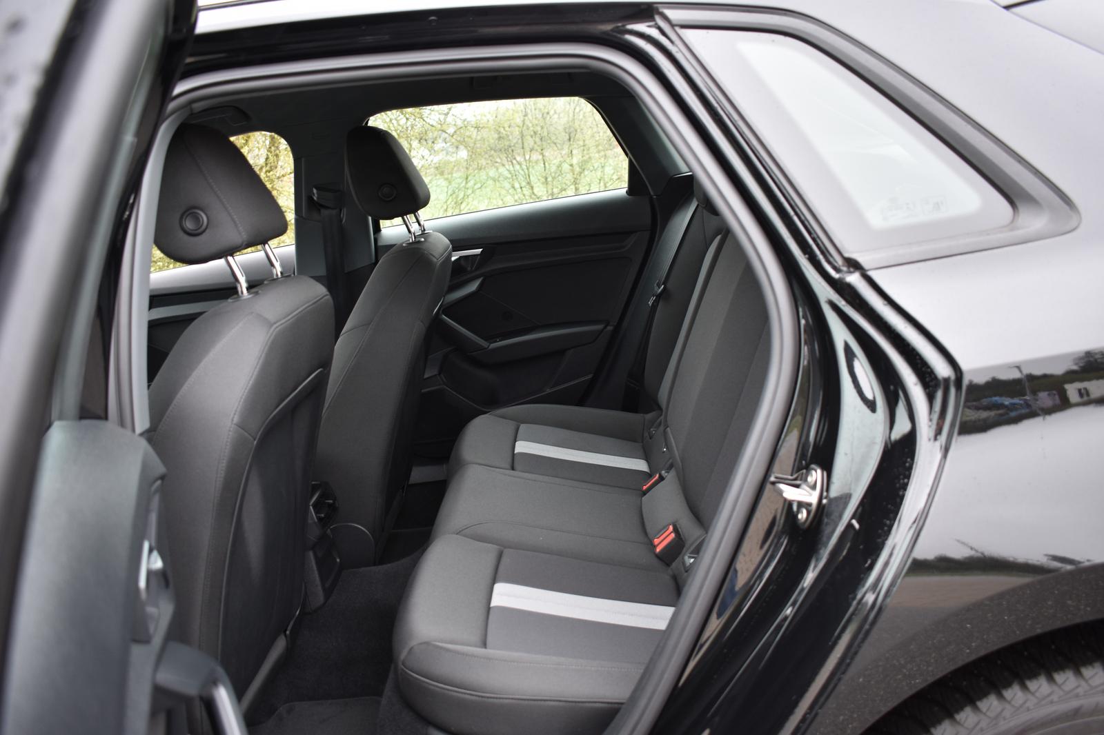 Audi A3 30TFSI Sportback*S-Tronic*LED*Kamera*SHZ*Lane, миниатюра 12