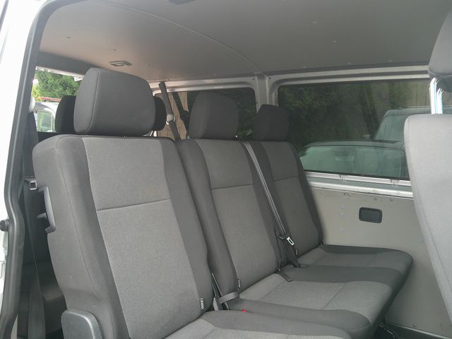 Volkswagen T6 Transporter Kombi
