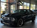 Ford Mustang GT 4.6 V8 Coupe Roush Stage1/ 2.Hand - Ford aus 2007