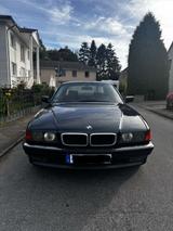 BMW 728i e38 - BMW 728: 728i E38